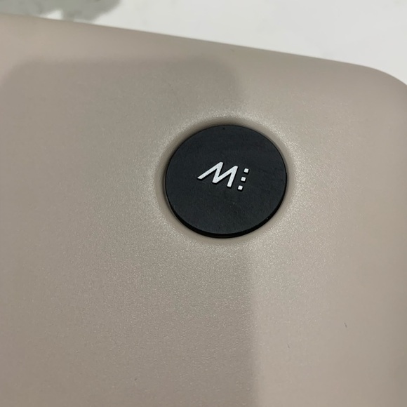 Monos 23 inch carry on plus luggage - Picture 8 of 15